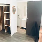 Au Valery 2* Sète