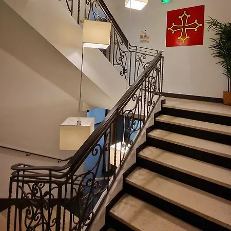 Au Valéry 2*