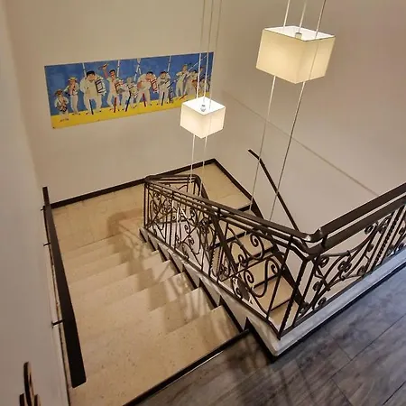 Hotell Au Valery Sète