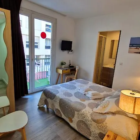 Au Valéry 2* Sète