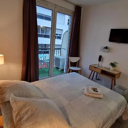 Au Valéry Hotel 2*
