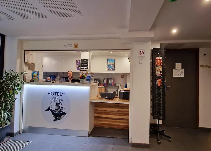 Au Valery Ξενοδοχείο 2*