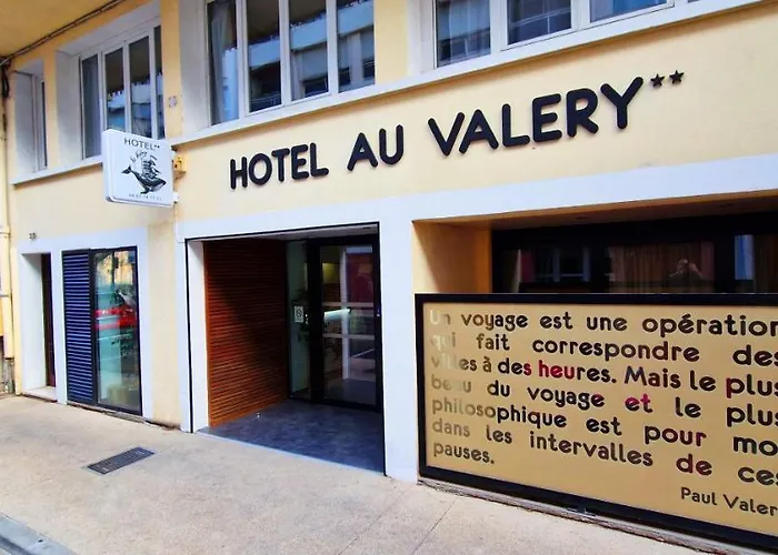 Au Valery Ξενοδοχείο 2*