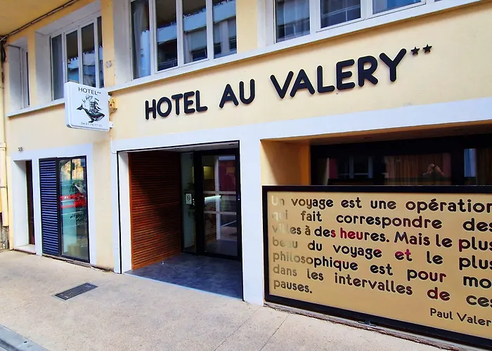 Ξενοδοχείο Au Valery 2*