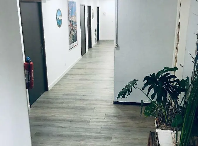 Au Valery Ξενοδοχείο Σετ